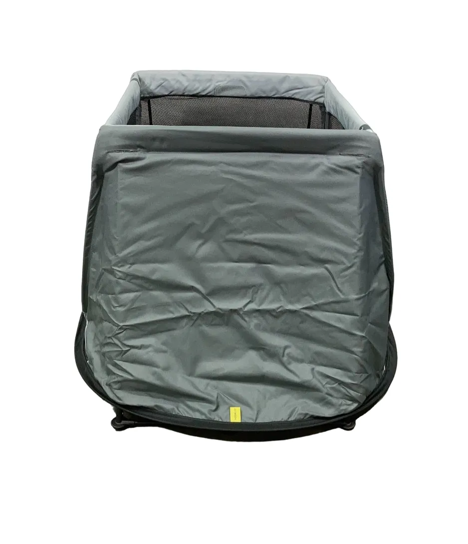 Aeromoov Instant Travel Playard, Grey Rock