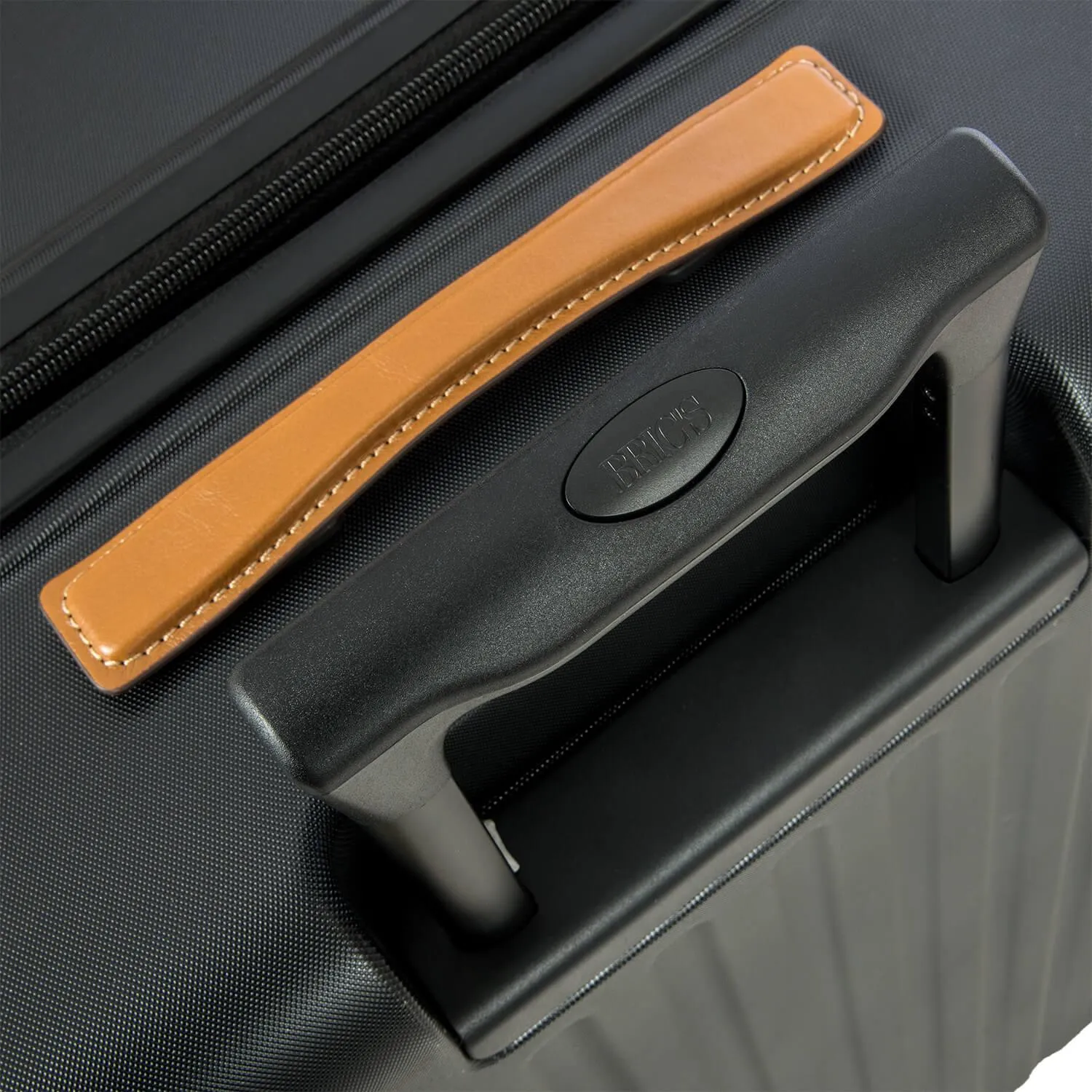 Brics Capri 2.0 27" Spinner Expandable