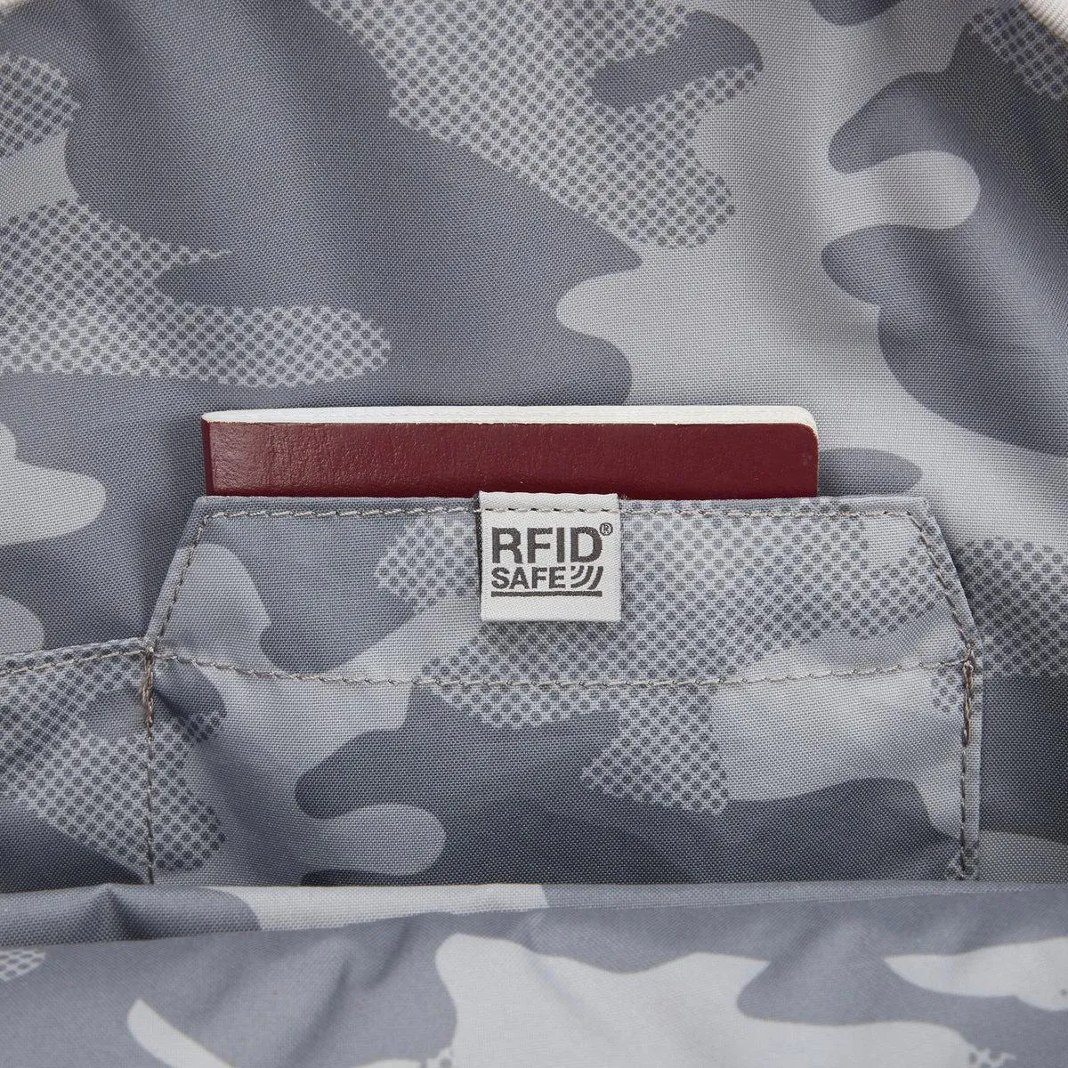 Pacsafe GO 15L Backpack