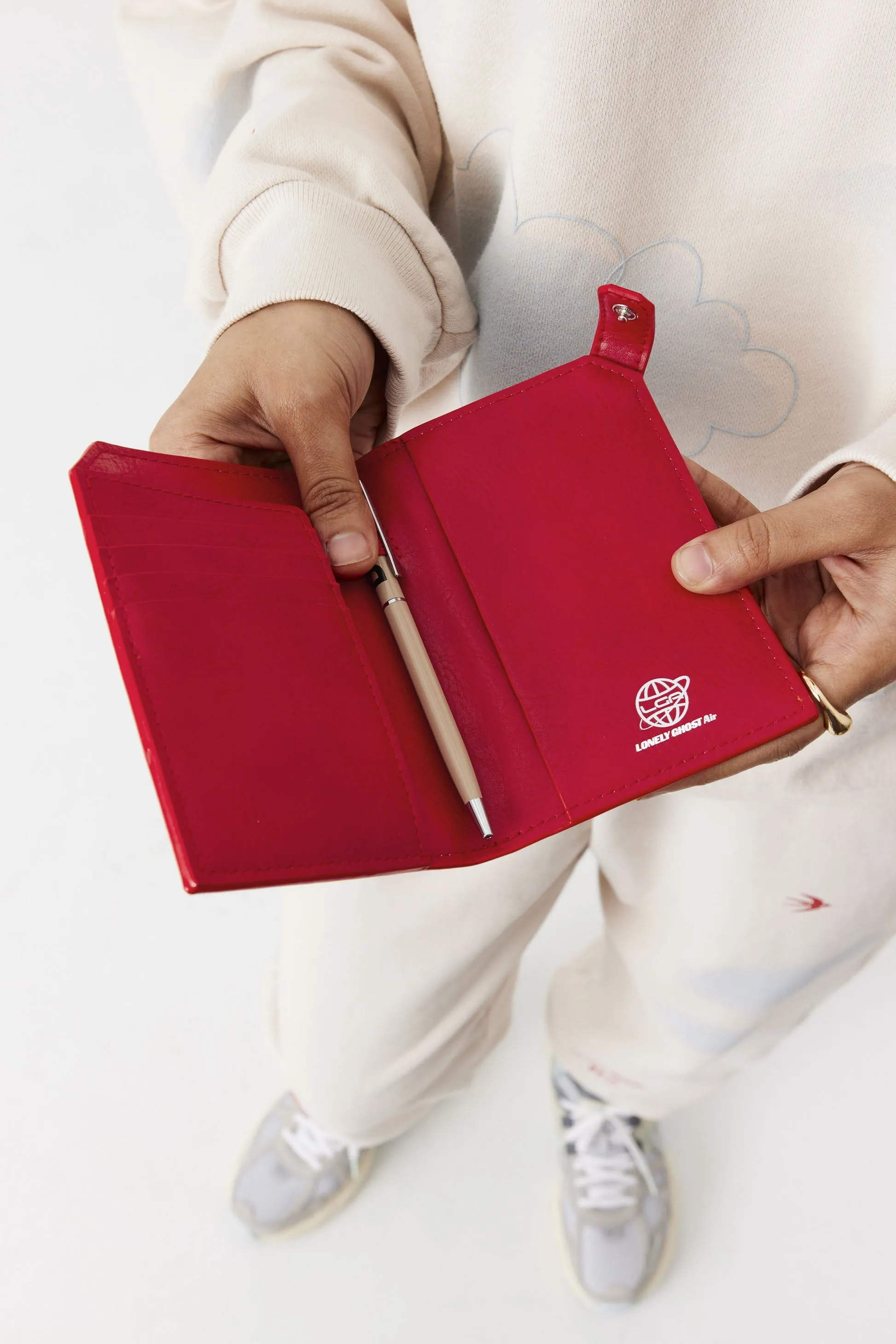 Resale The Passport & Luggage Tag Set in Text Me Red