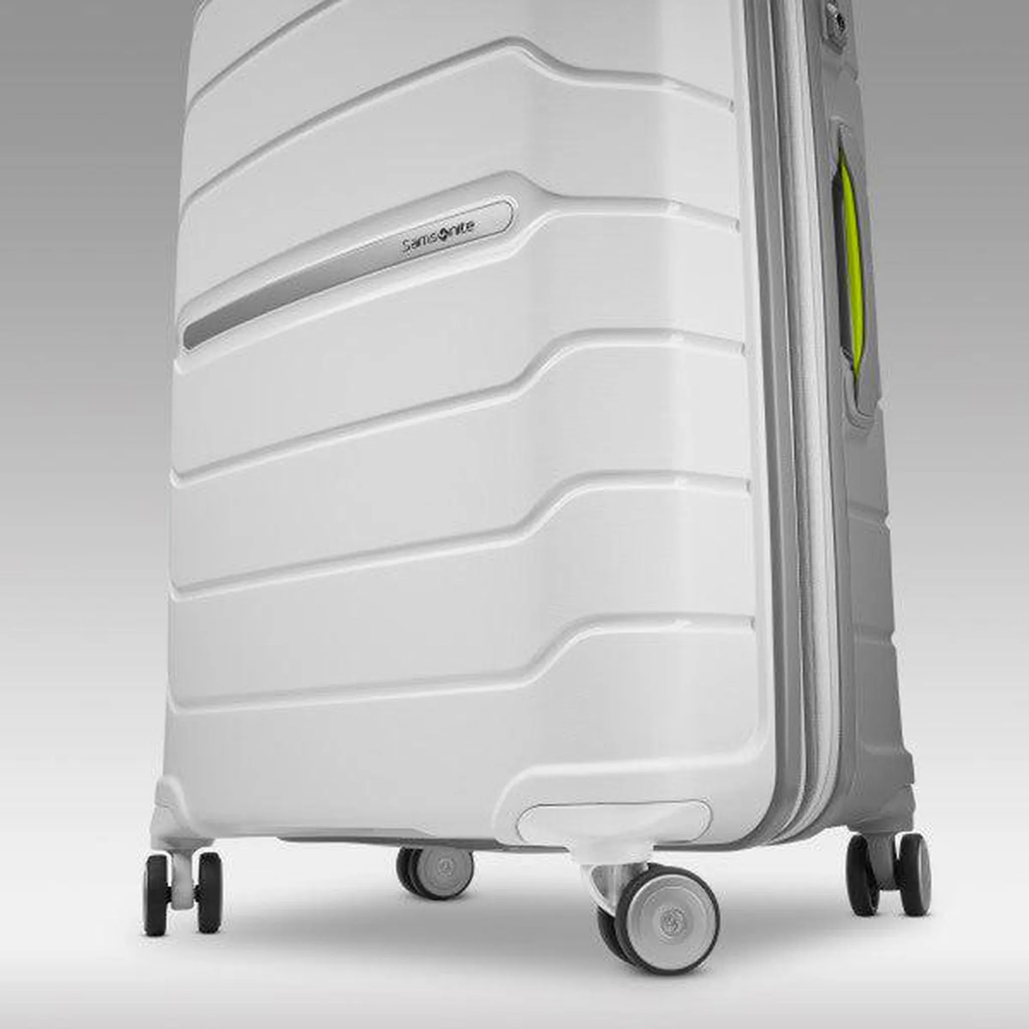 Samsonite Freeform 28" Spinner