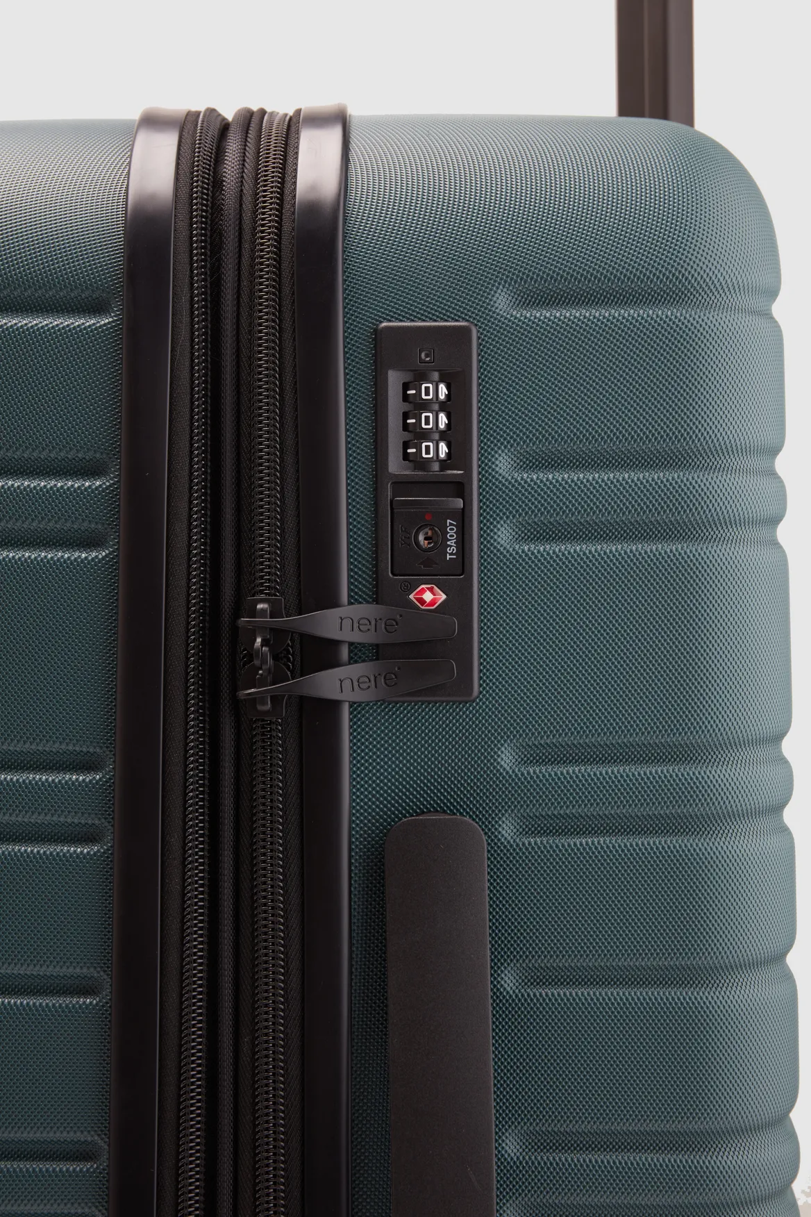 Stori Check-In 75cm Suitcase
