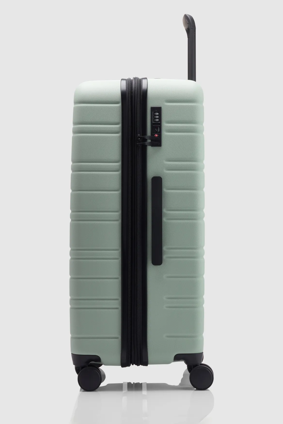 Stori Check-In 75cm Suitcase