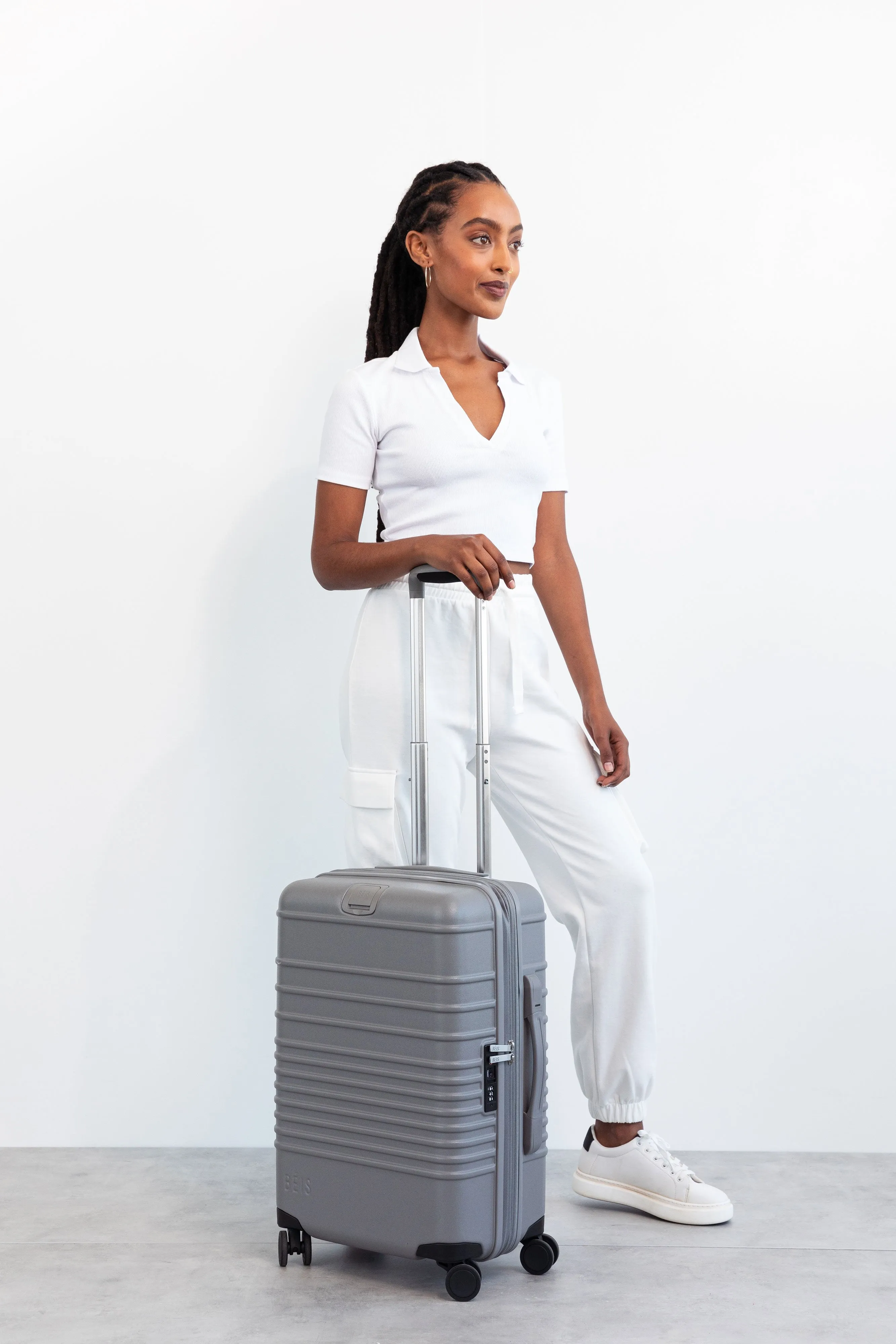The Carry-On Roller in Grey