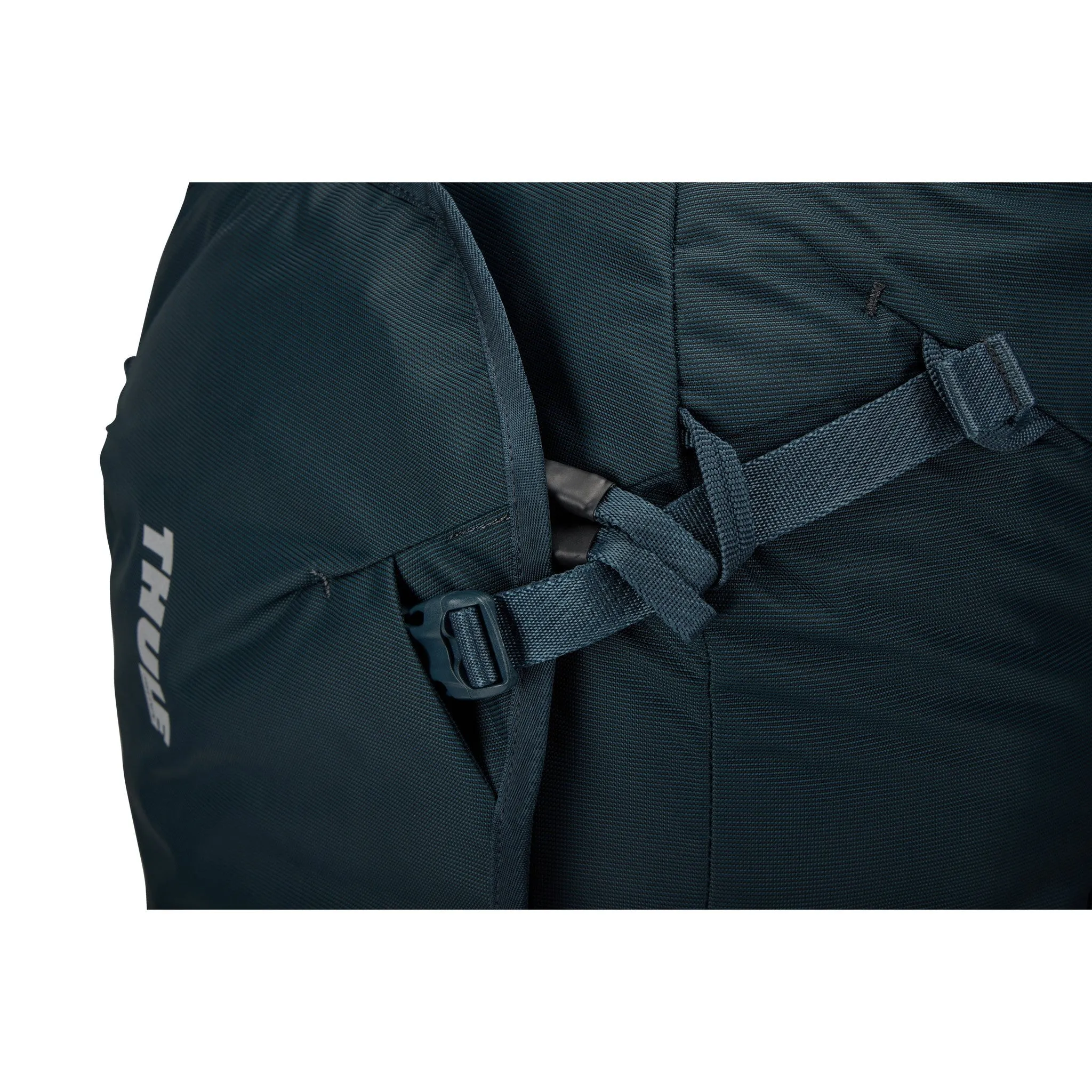 Thule Luggage Landmark Travel Pack 70L