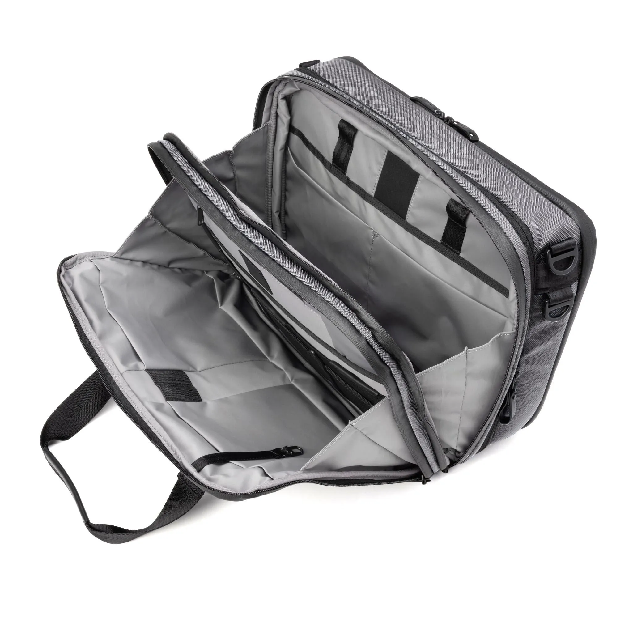 Travelpro Altitude Full Expansion Brief