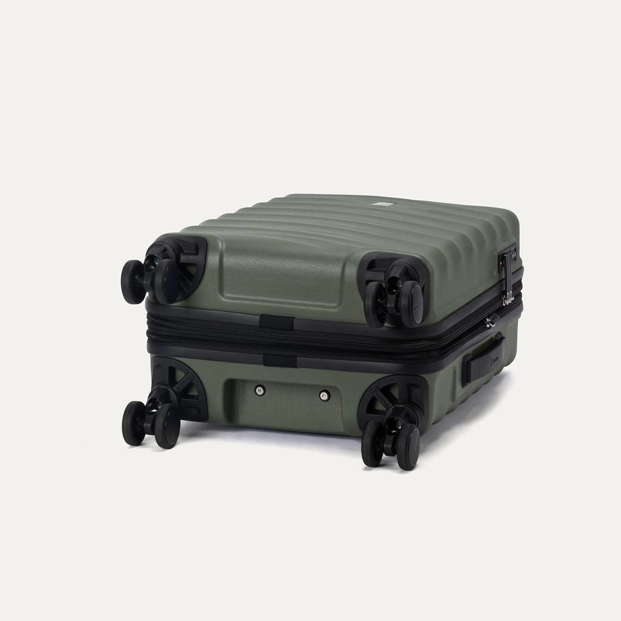 Travelpro Maxlite Air V2 Compact Carry-on Expandable Spinner