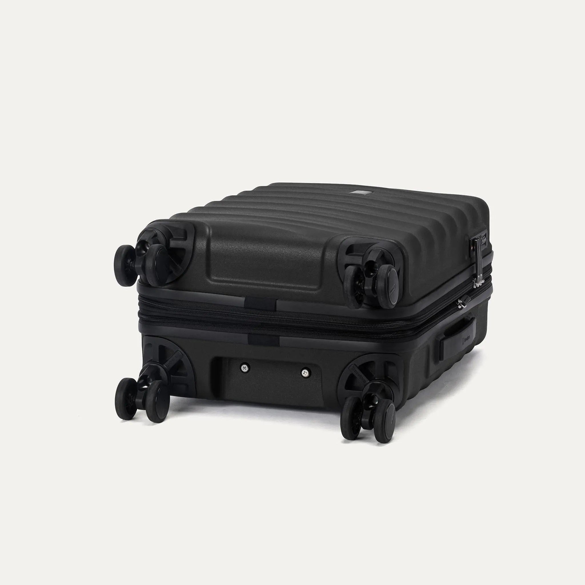 Travelpro Maxlite Air V2 Compact Carry-on Expandable Spinner