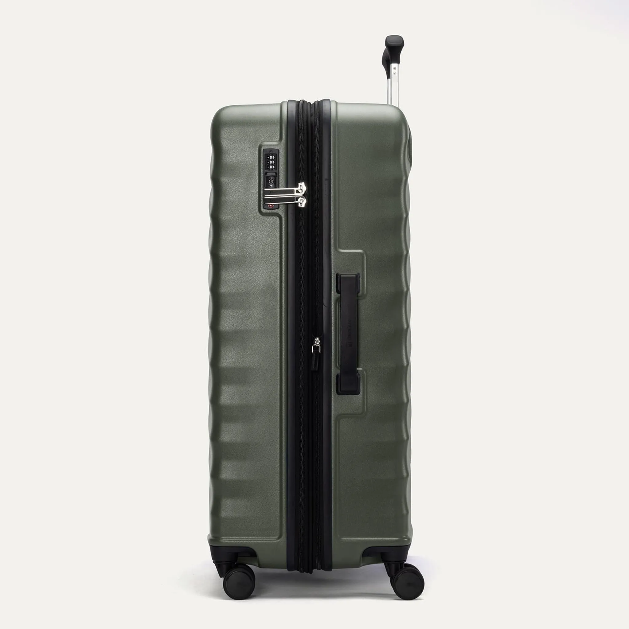 Travelpro Maxlite Air V2 Large Check-in Expandable Spinner