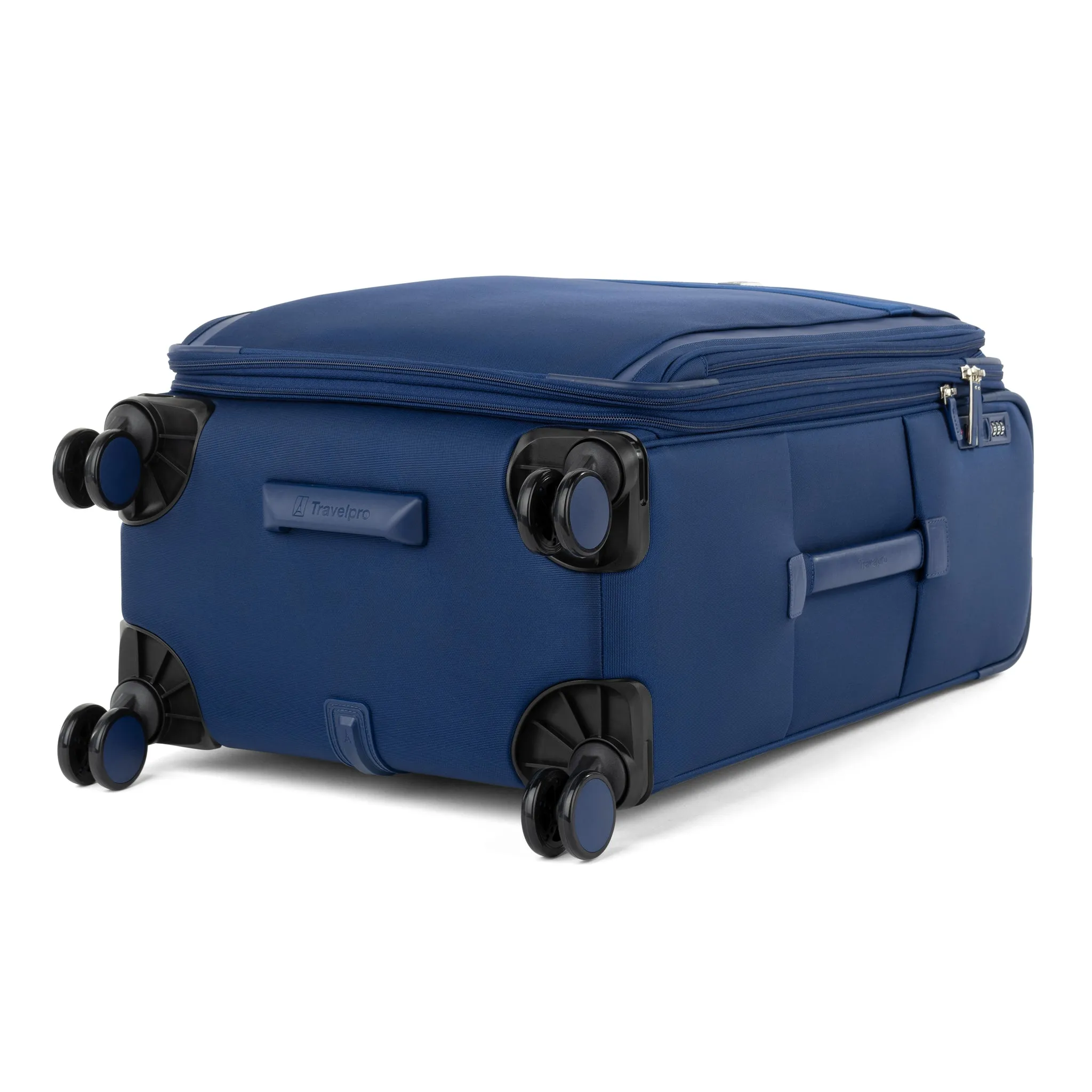 Travelpro VersaPack  Medium Check-in Expandable Spinner