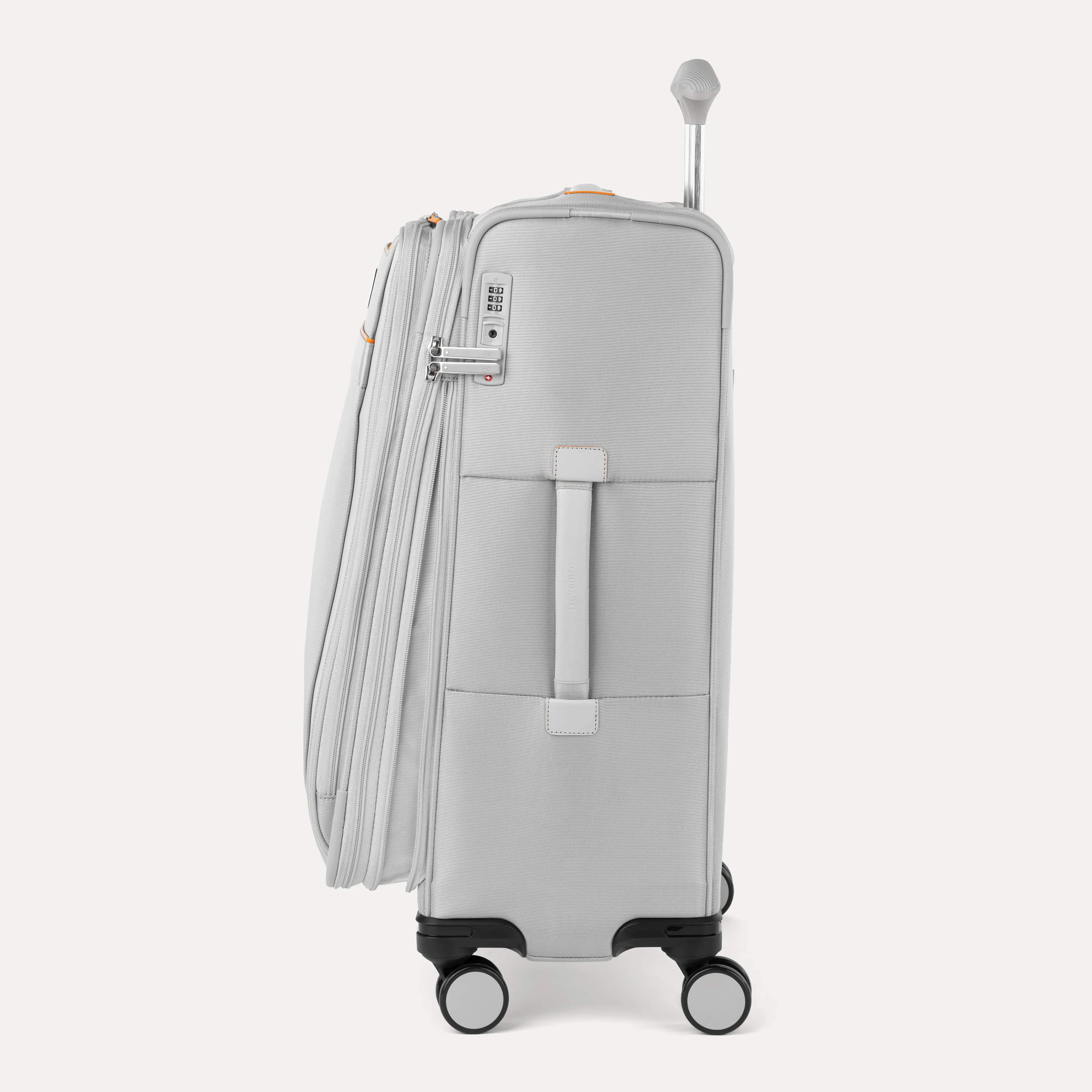 Travelpro VersaPack  Medium Check-in Expandable Spinner