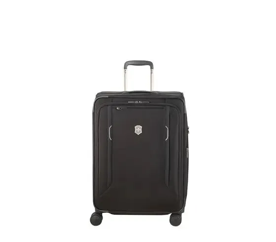 VICTORINOX WERKS TRAVELER 6.0 LUGGAGE - MEDIUM UPRIGHT CASE