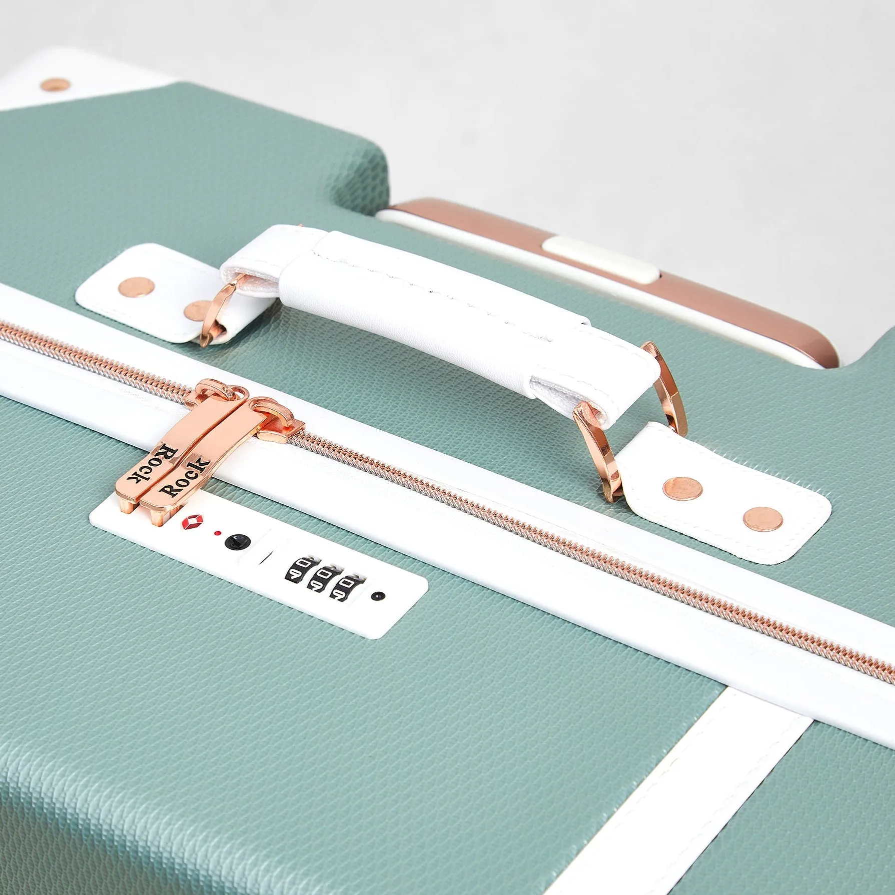 Vintage Hardshell 3pc Set - Sage Green
